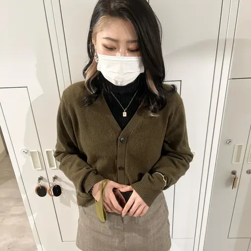 透明感のある暗染め、黒染め❣️持ちがバツグン❣️