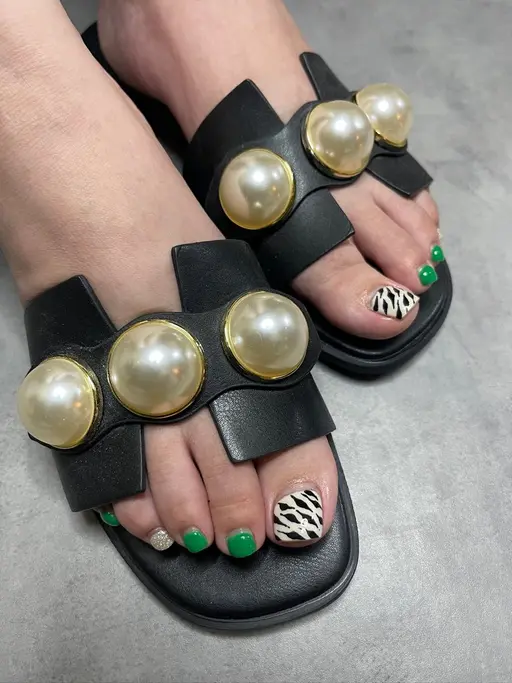 【早割り】フットジェル+酵素フット入浴+人幹細胞美容液マッサージ