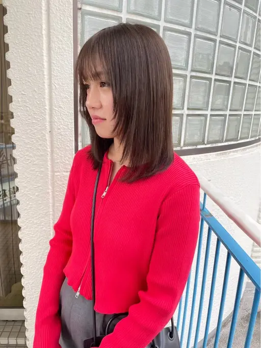 レイヤーカット+艶ワンカラー🫧