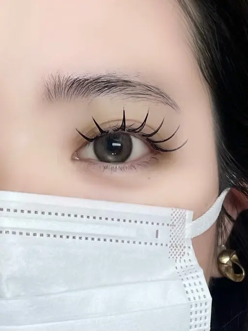 マツエク100本🤍（平日限定）