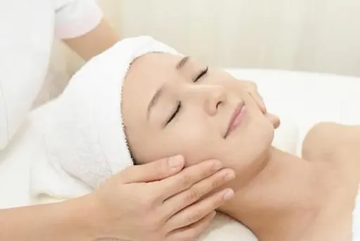 20代・30代に大好評✨お肌ふっくらモチモチ✨モイスチャーフェイシャルエステ💆‍♀️