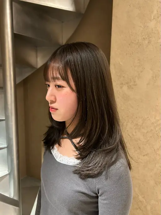 【期間限定】カット（ロングレイヤーカット限定）※シャンプー·ブロー付き