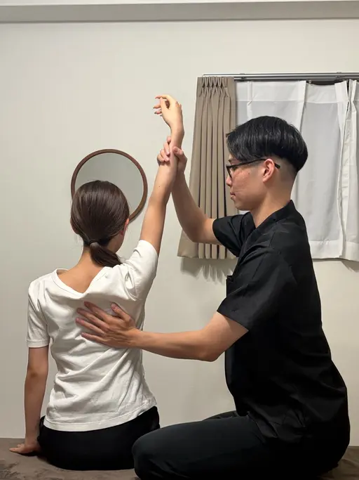 【首 肩こり整体】60分でデスクワークのつらい首肩を優しくケア🌈