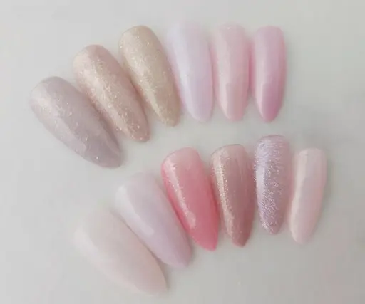 【Jrネイリスト】(オフなし)💫手が綺麗に見える 上品オフィスラメネイル💫自爪を削らないノンサンディングベース使用