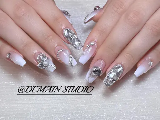 12月⭐オフ無料⭐ 🍒チップ＋ジェル長さだし⭐️持ち込みデザイン⭐️アート1️⃣0️⃣本