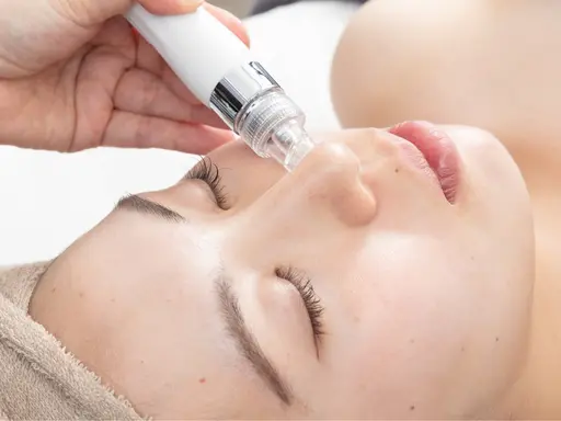 ☆大人気の毛穴洗浄☆