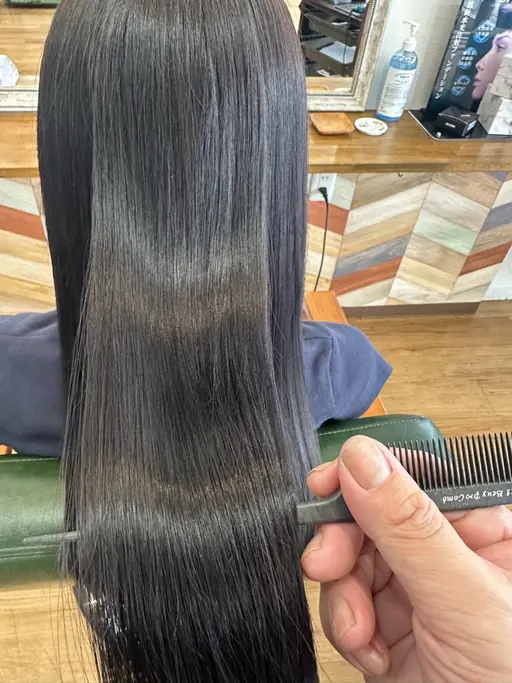 毛髪改善トリートメントシングルカラー✨ 髪質改善で上品ツヤ髪に✨施術時間約120分