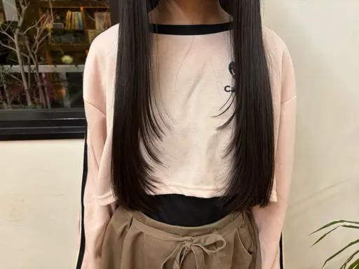 フェイスレイヤーカット✂️(後ろはワンレングス)