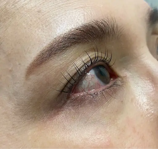 まつげパーマ✨パリジェンヌorCカールパーマで目元ぱっちり！土日祝可ご案内です🙆‍♀️