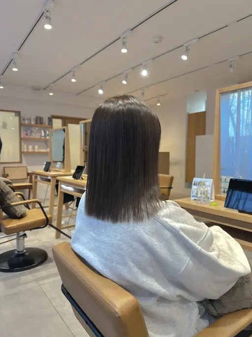 [🫧学生限定🫧]縮毛矯正(ストレートパーマ)で美しい髪に🧚‍♀️