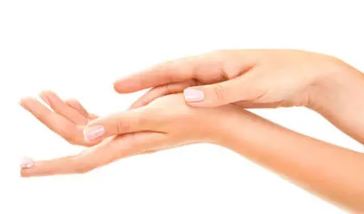 爪補強クリアジェル《ご新規様オフ無料　リピーター様1ヶ月以内オフ無料》