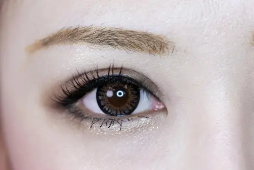 まつげエクステ100本まで付け放題《オフなし》