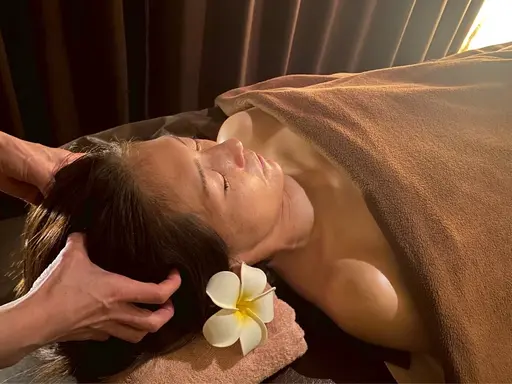 【平日朝割11:00​〜​13:00】全身100分(緑茶クリームorアロマオイル)頭の先​〜​足の先までをくまなくスペシャルケア