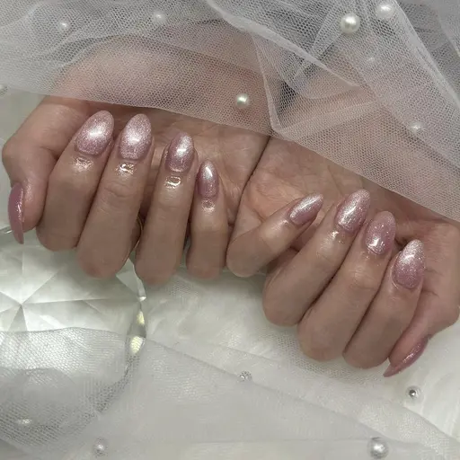 限定メニュー🧲マグネットネイル🧲5,500円（初回オフ無料）　※最後までお読み下さい