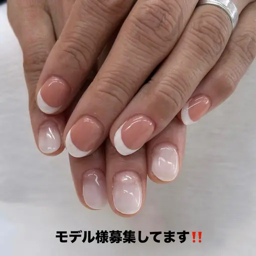 【1日1名練習モデル】白 カラグラ・フレンチ ご新規様オフ無料※必ず注意事項をご確認ください‼️