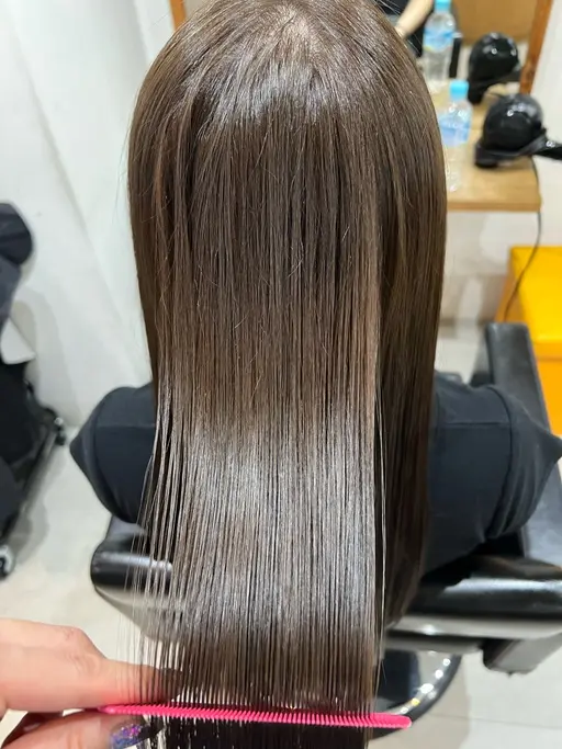🦋迷ったらコチラ‼人気No1🦋 カット+透明感カラー+トリートメント #レイヤーカット#顔周りカット