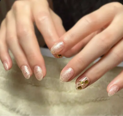 《ハンドワンポイントアート》持ち込みアート左右1本ずつ・持ち込みOK✨