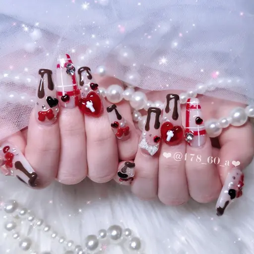 💜スカルプアート&パーツ付け放題ネイル【オフ込】💚