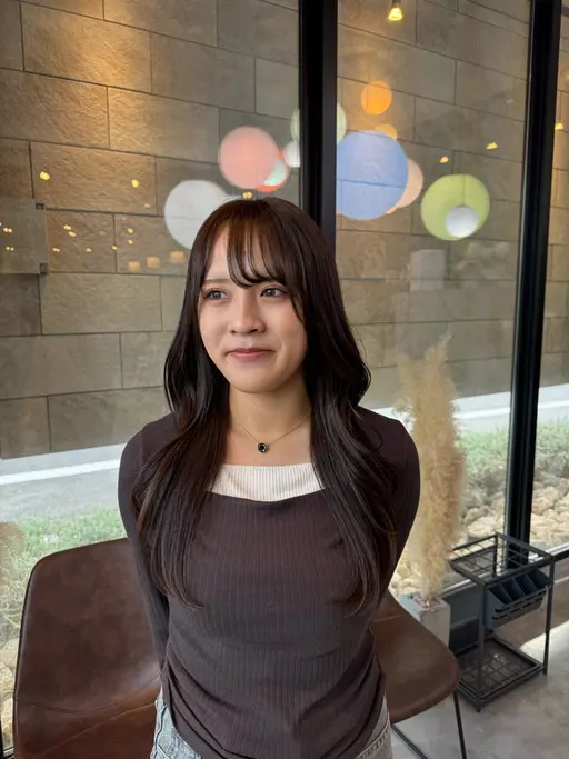 【✨3月限定✨】【新梅田店のみ対応クーポン】似合わせカット+保湿トリートメント