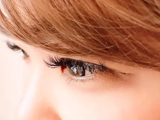 【明日22日(日)15時/無料モデル】ボリュームラッシュ60束～100束(付け足し不可・オフ付)