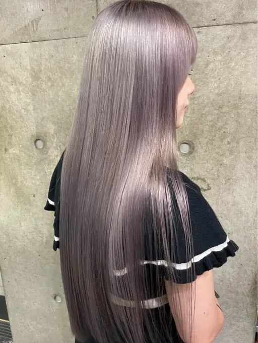 【レディース】 ブリーチオンカラー‼️👩