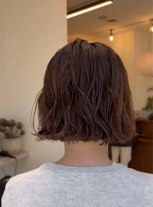 【今流行り👀  ̖́-】大人気！カット ＋ボブパーマ💞 ＋ ツヤツヤ🌟トリートメント☝🏾