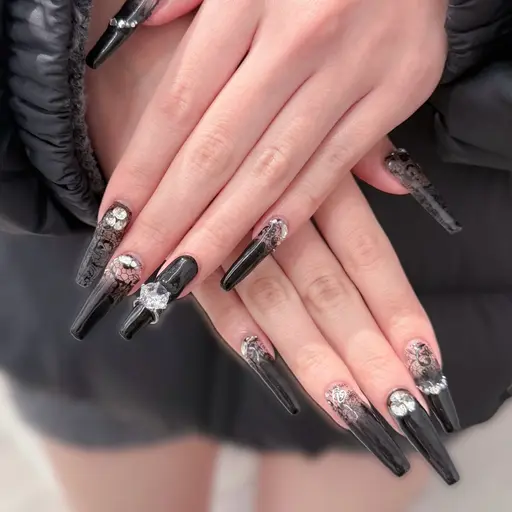 ⋆⸜9.10.11日限定⸝‍⋆推し活にもオススメ𖤐チップ長さだしアート10本+250種類のパーツつけ放題‎𖤐オフケア