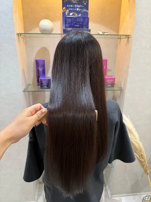 カット+Aujuaプレミアムトリートメント