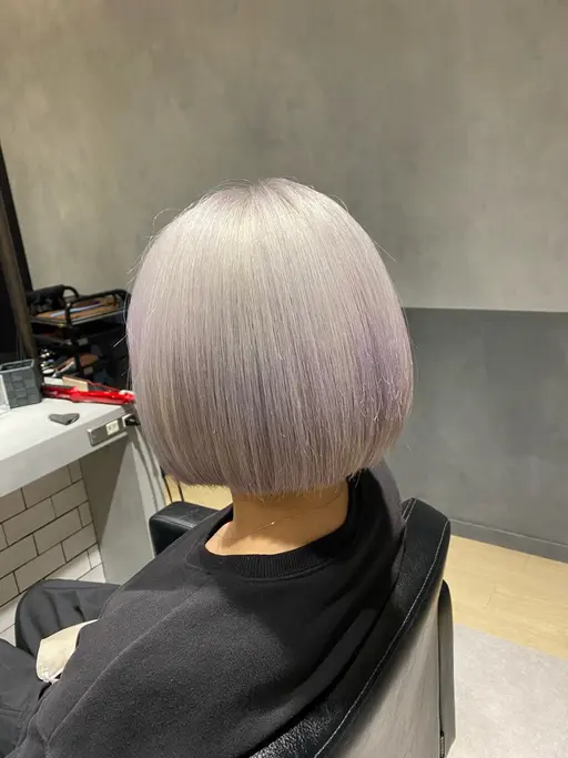 🔥ケアブリーチを超えた傷まないブリーチ🔥エフェクトブリーチ2回➕カラー➕トリートメント(ホワイト系にしたい方向け)