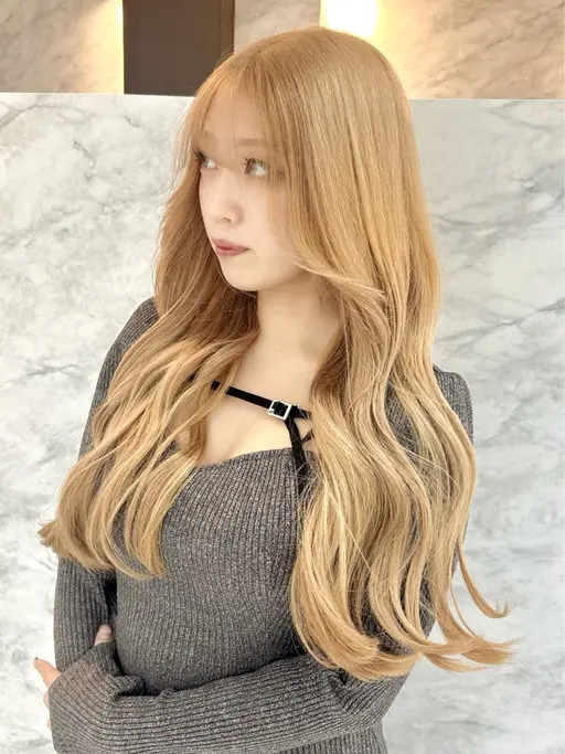 【半額以下で艶のあるハイトーンを‼️】カット＋ダブルカラー