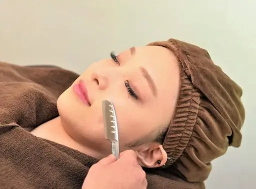 【営業時間外限定】レディースシェービング(襟・顔)