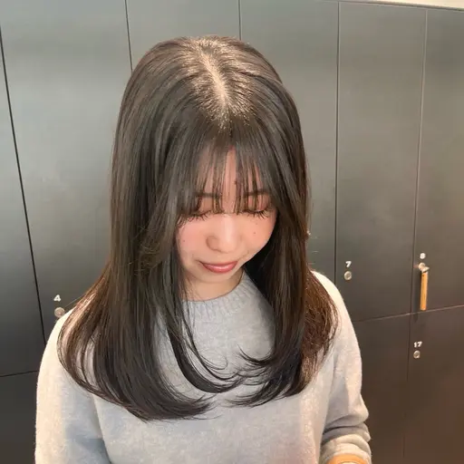 【☔️雨の日限定☔】カット＋艶カラー＋内部補修トリートメント✨＋（極上ヘッドスパ付き💞✨）