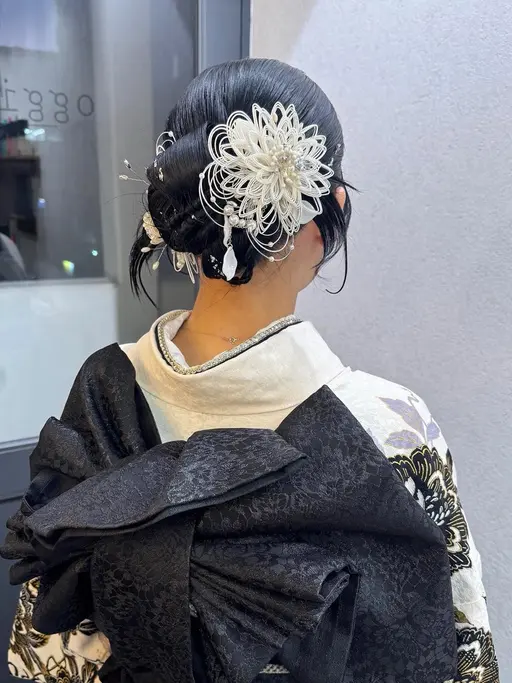 卒業式🎓袴着付け➕ヘアセット(友人ペア割りで1人¥9,900)