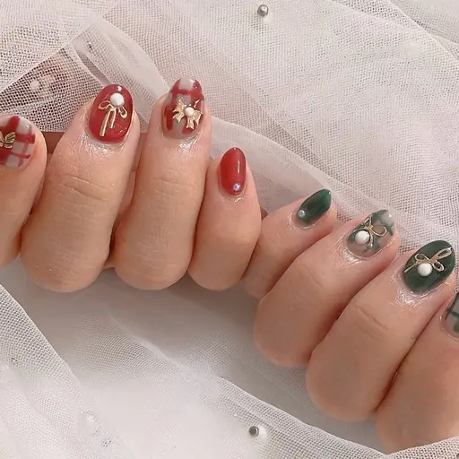 🎅Xmasキャンペーンデザイン10本【¥4000】  他店オフ無料、長さだしや補強も2本まで料金込み⋈*｡ﾟ