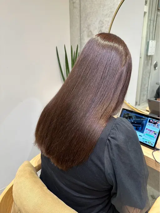 【❄️だれでもサラツヤに❄️】ダメージレス縮毛矯正🫧