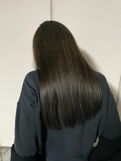 カラー(ブリーチなしのワンカラーのみ)明るいカラーをしたい方大歓迎✨