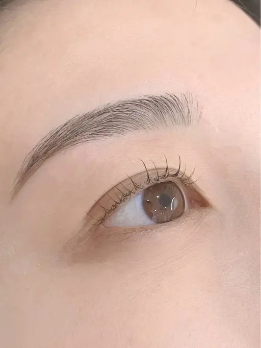 🌻平日限定🌻眉毛(アイブロウ)WAXスタイリング(デザイン/毛抜き/カット/メイク付き)⚠️要問い合わせ