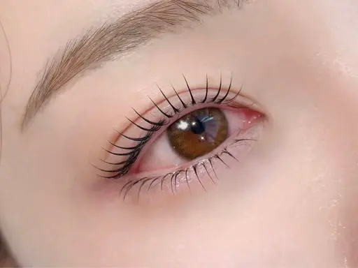 【まつ毛パーマ】ラッシュリフト/上（合わせデザイン）美容液付¥現金のみ💰お願い致します