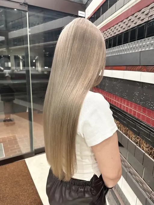 【🤍ダメージ軽減トリートメント付🤍】ダブルカラー(ブリーチ込)🎨