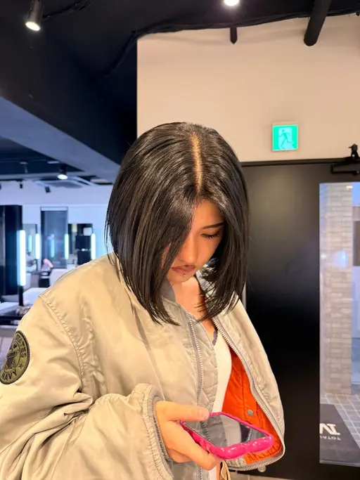 🦋デザインカット＋透明感カラー＋コーティングTR🩵