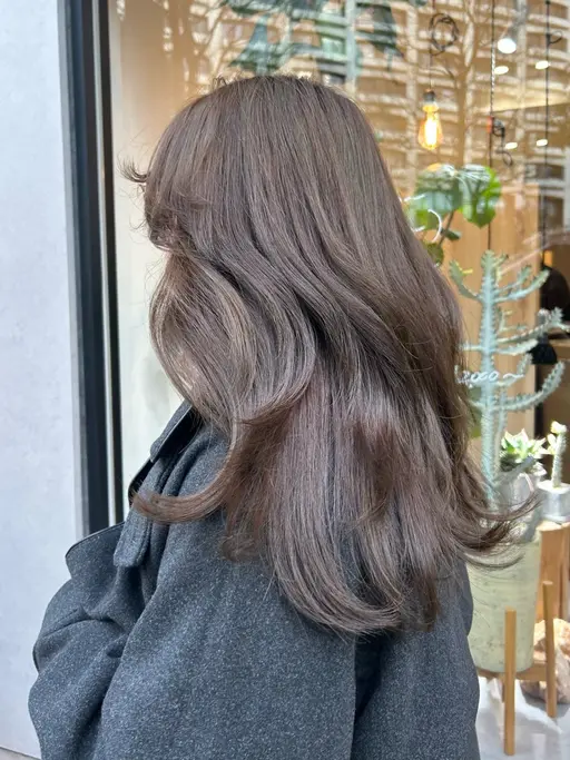 ミニモ限定🕊️話題の頭浸浴✨カット➕カラー➕トリートメント¥9600