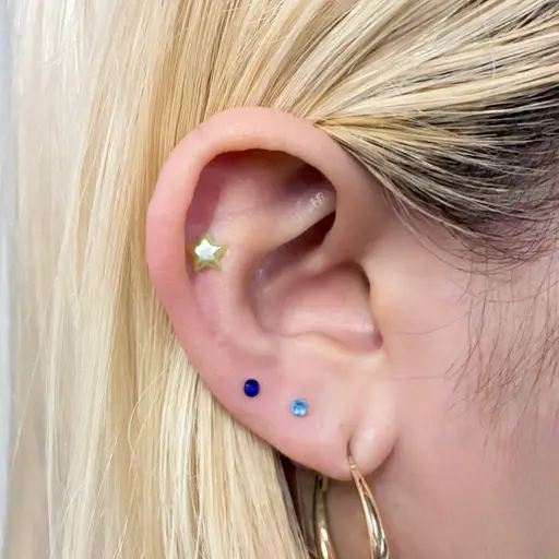 新メニュー✨️耳つぼジュエリー💎