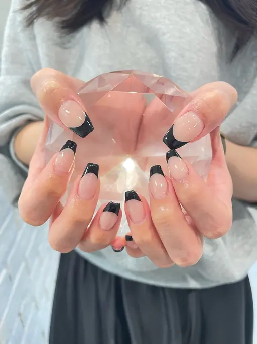 フレンチネイル(オフ込み)