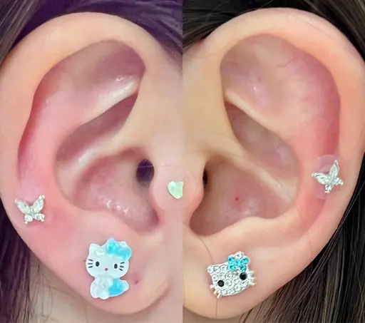 大人気耳つぼジュエリー♪各コース6粒【片耳3粒】