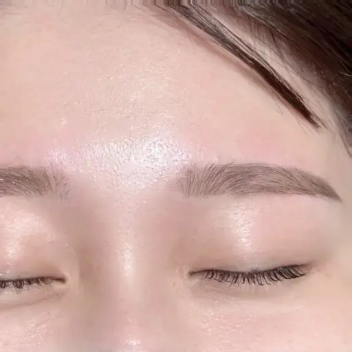 【美眉🗣】アイブロウWAX+メイク仕上げ付き🤍リピーター様500円プラスになります🙇♀️🙇♀️