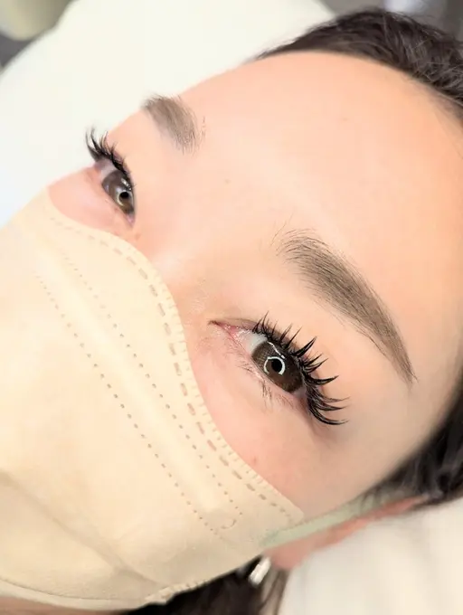 ミニモ限定/他店オフ無料/カラー無料*LEDフラットラッシュ120本/¥4200