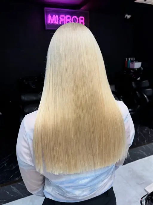 【21日17時限定！！🉐】ブリーチリタッチ（ダブルカラー）＋保湿トリートメント！⚠️必ず注意事項お読み下さい⚠️