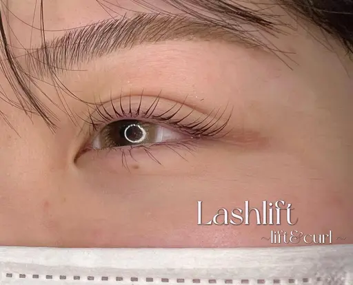 まつ毛パーマ🤍ラッシュリフト《土日祝+¥550》