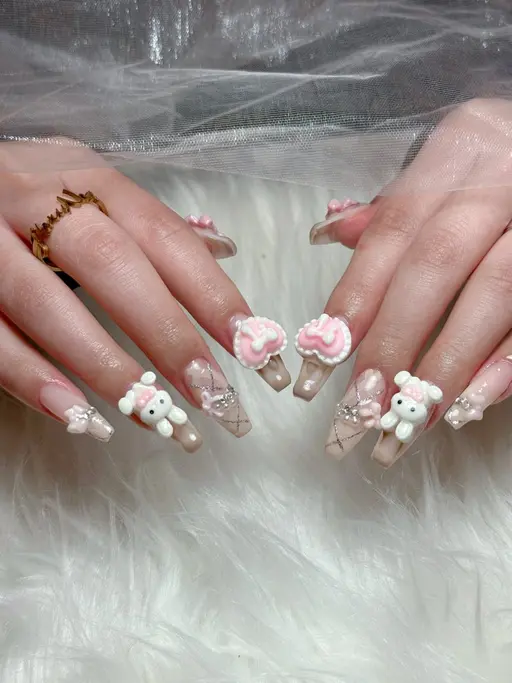 🧚♀️(学生の方)長さだし10本ストーンやパーツ付け放題150分