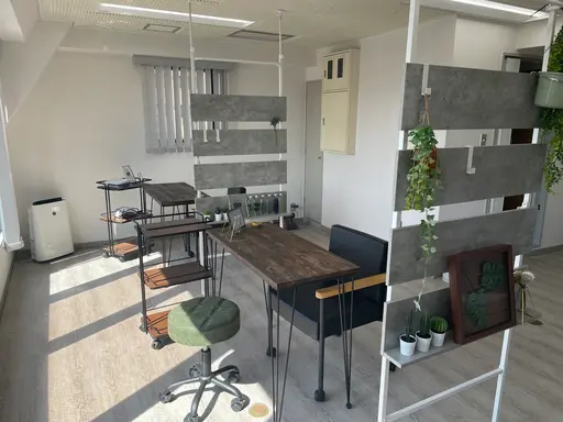 ネイルサロンplenty東口店